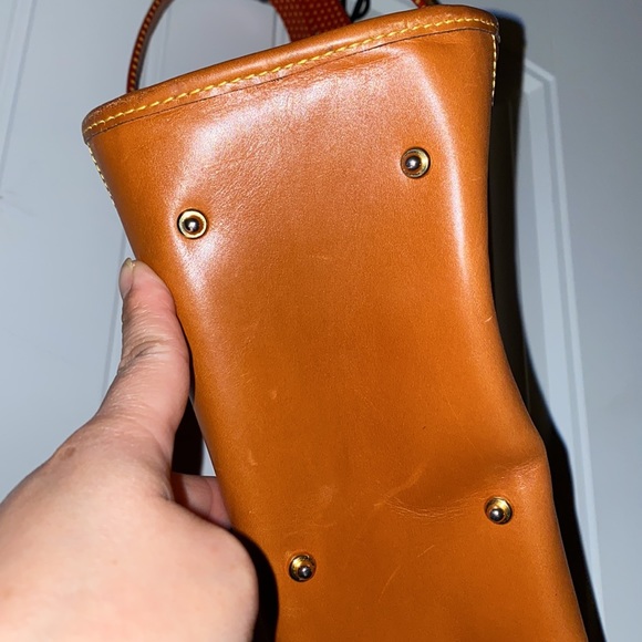 Vintage Dooney & Bourke Cabrio Leather Classic Satchel - Picture 6 of 13